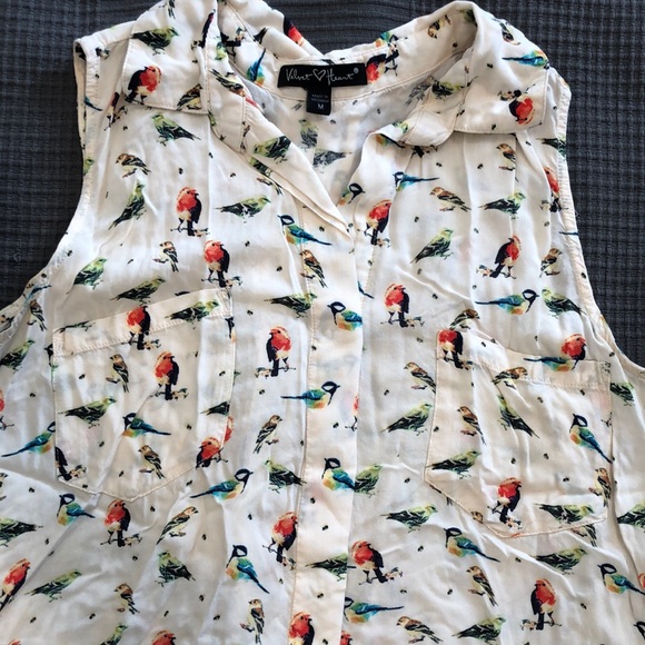 Cute birdie button up - Picture 2 of 3